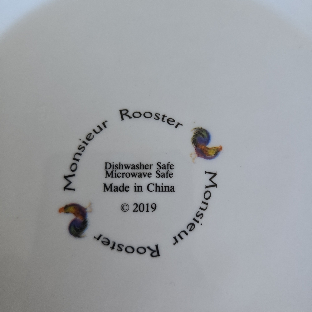Set Of 4 Rooster 8" Plates - Picture 4 of 4